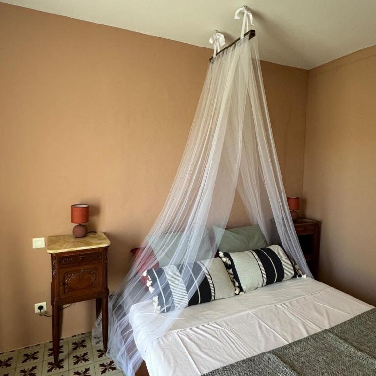 Maison Jasmin in the city center with parking space and terrace - Two-Bedroom House - 22