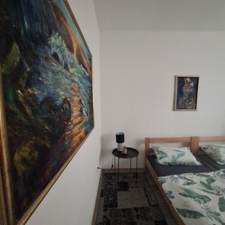 Apple Home - Two-Bedroom Apartment - 33