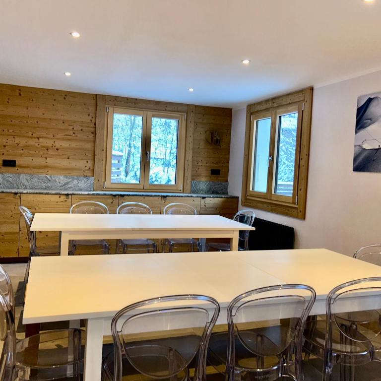 4 Bedroom, 4 Bathroom, Hot Tub, Chamonix Centre - Maisonnette - 10