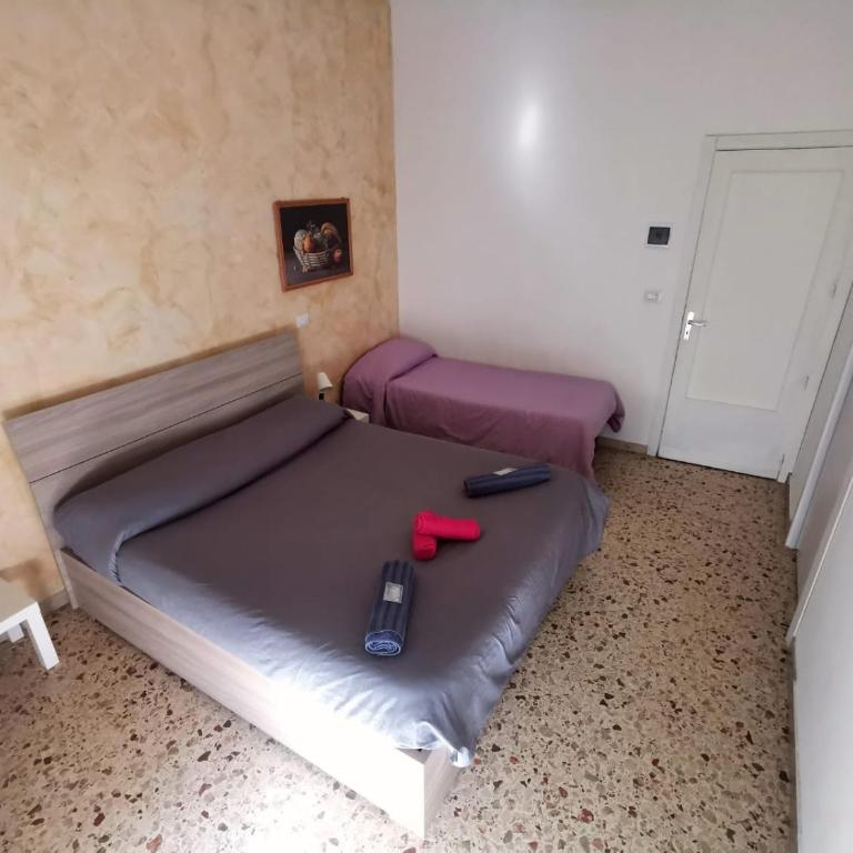 CATANIA AIRPORT ROOM BAGNO PRIVATO iN CAMERA - Quadruple Room with Private Bathroom - 24