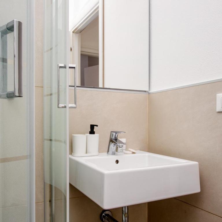 JOIVY Cosy 3BR flat in the centre of Milan - Appartamento con 3 Camere da Letto - 27
