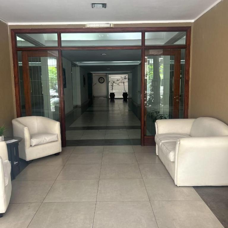 Departamento a 2 cuadras del mar totalmente equipado para 4 personas - One-Bedroom Apartment - 4