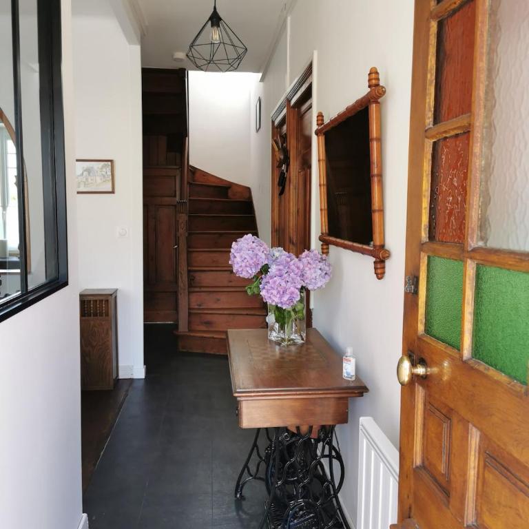 Maison bretonne traditionnelle - Four-Bedroom Vacation Home - 12