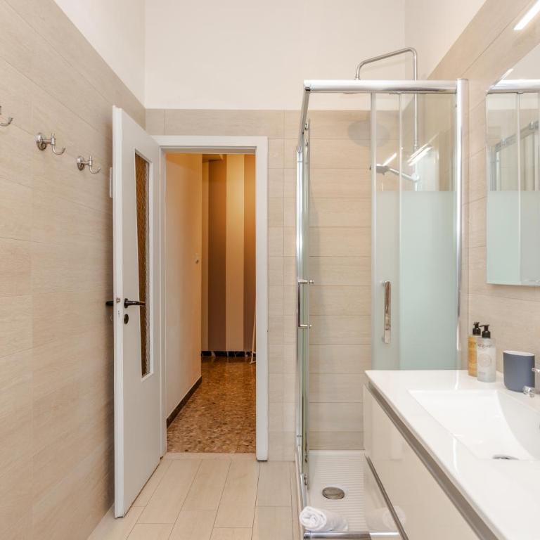 Family 3 - Two-Bedroom Apartment - 7