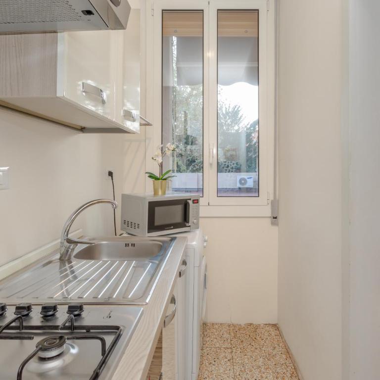 Family 3 - Two-Bedroom Apartment - 9
