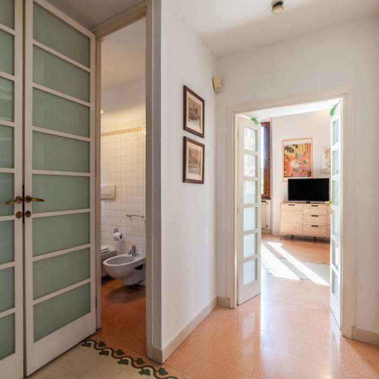 Manara 29 - FromHometoRome - Appartamento con 2 Camere da Letto - 7