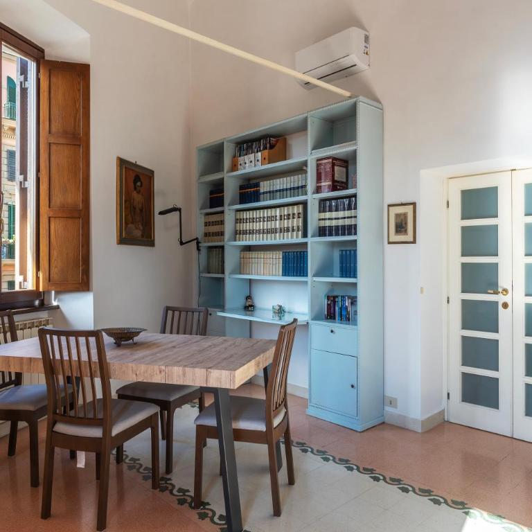Manara 29 - FromHometoRome - Appartamento con 2 Camere da Letto - 8