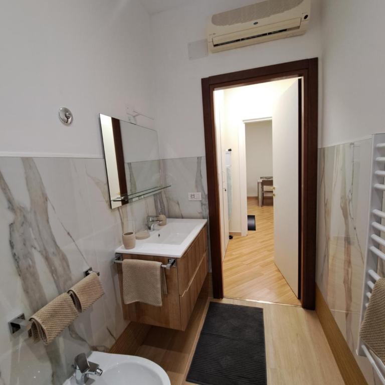 Suite Fronte Fiera 1 - Appartamento con 1 Camera da Letto - 17
