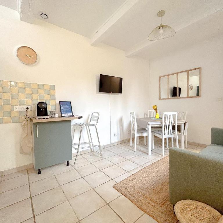 Charmant Mas centrale, bord de mer cour intérieur idéal pour 4 personnes - Appartamento con 2 Camere da Letto - 3