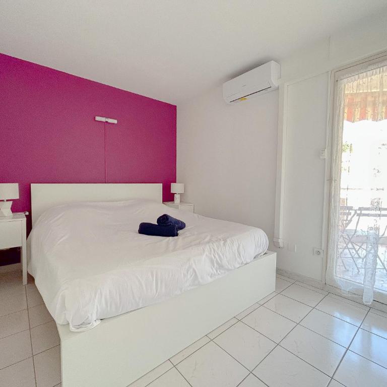 Appartement Port santa lucia, palais des congres avec garage ferme - Apartment mit 1 Schlafzimmer - 2