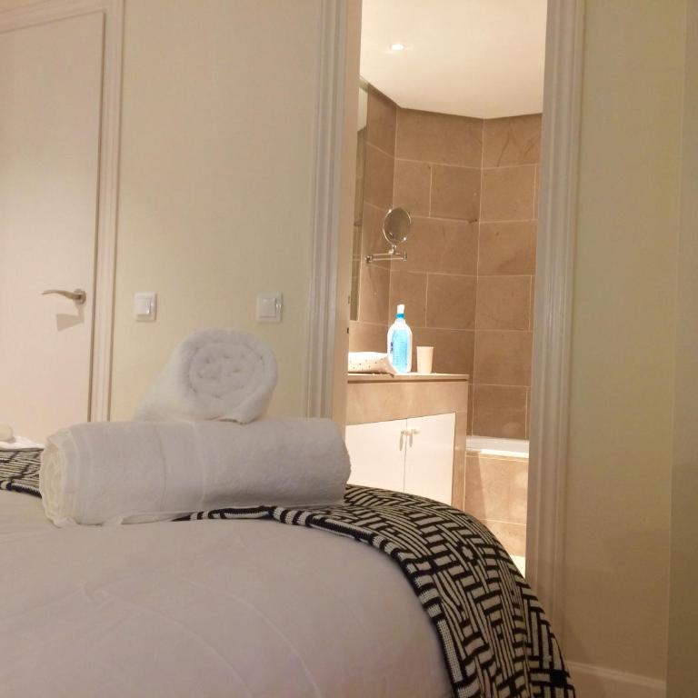 Passeig de Gracia Apartment - One-Bedroom Apartment - 23