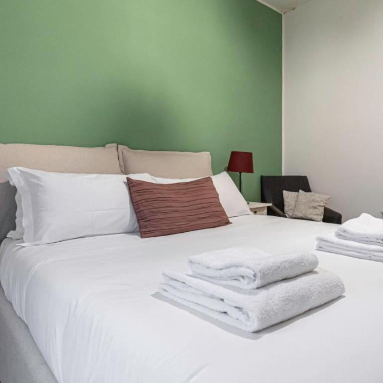 Oasi di Relax con Balcone 5 min dalla Metro - Appartamento Standard - 3