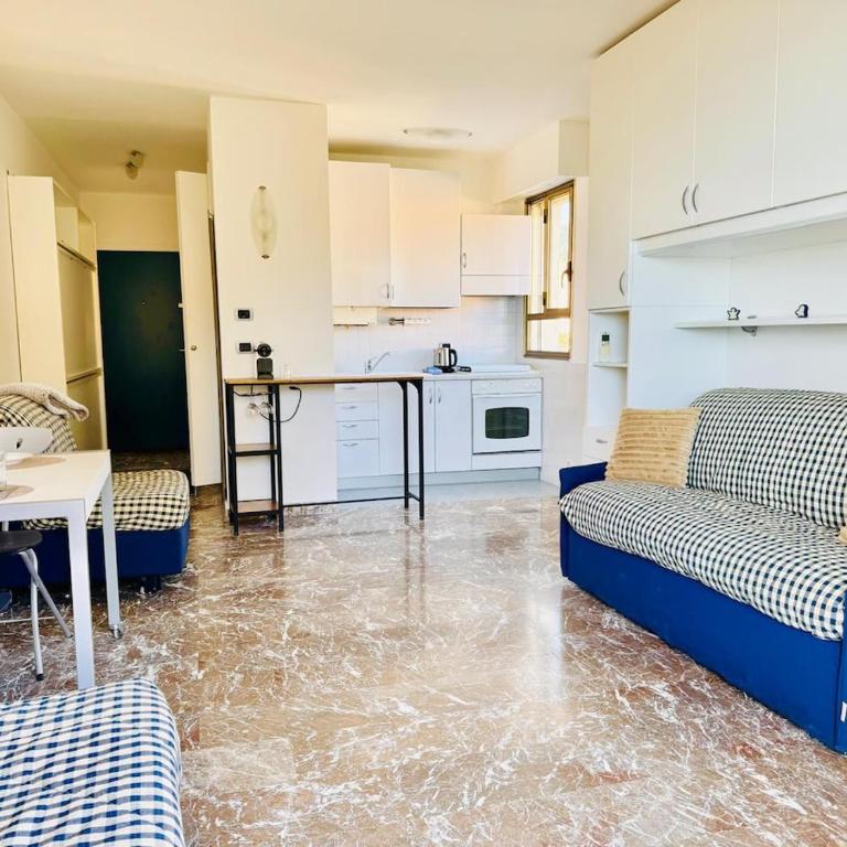 Berkeley, studio, terrasse, vue mer, parking, clim - Studio with Sea View - 11