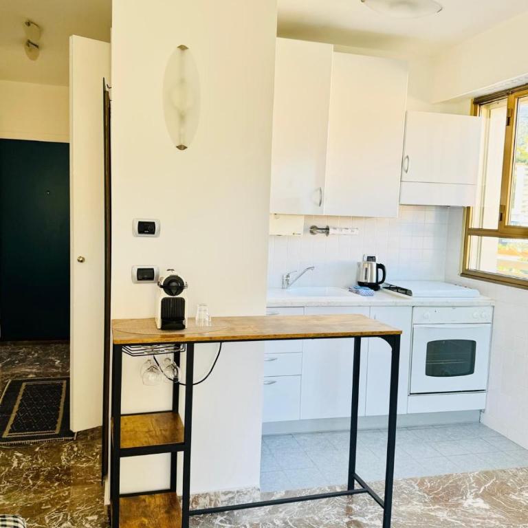 Berkeley, studio, terrasse, vue mer, parking, clim - Studio with Sea View - 12