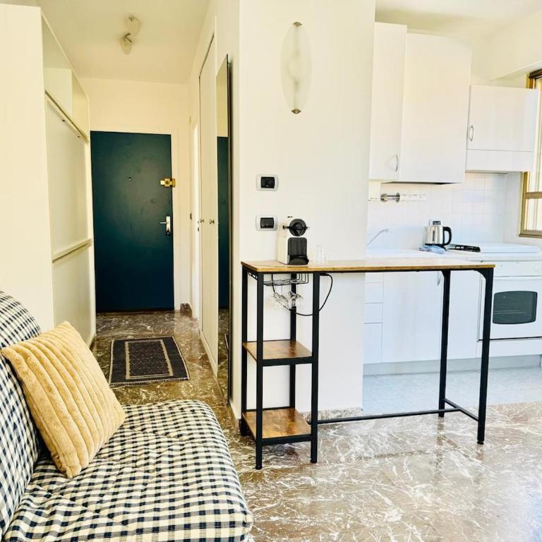Berkeley, studio, terrasse, vue mer, parking, clim - Studio with Sea View - 16