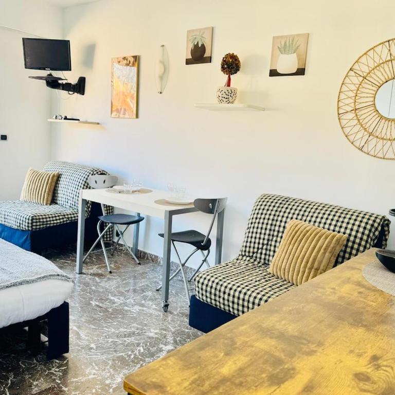 Berkeley, studio, terrasse, vue mer, parking, clim - Studio with Sea View - 19