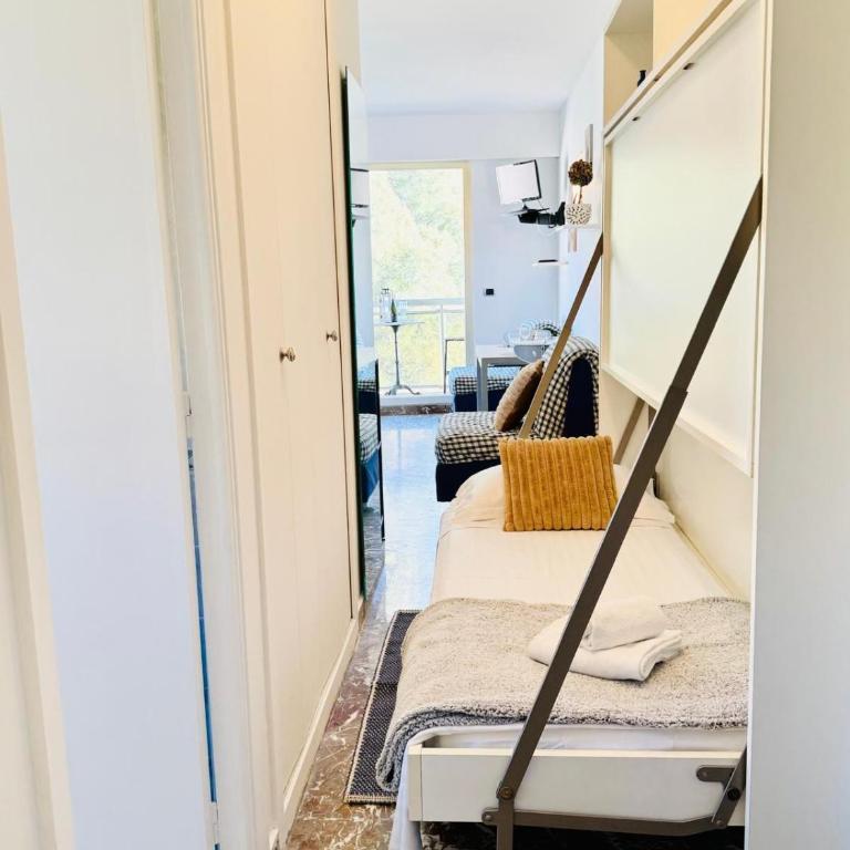 Berkeley, studio, terrasse, vue mer, parking, clim - Studio with Sea View - 21