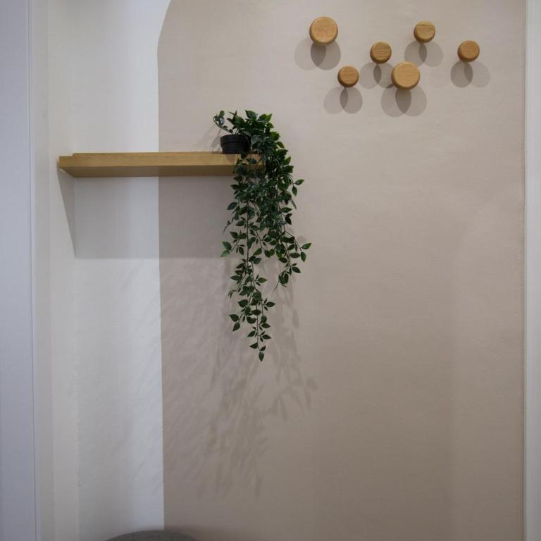 YR Apartments Dergano - 1 Min Walk to Metro - Appartamento con 1 Camera da Letto e Balcone - 9