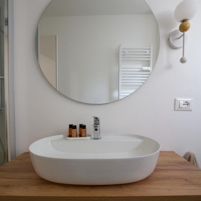 YR Apartments Dergano - 1 Min Walk to Metro - Appartamento con 1 Camera da Letto e Balcone - 19
