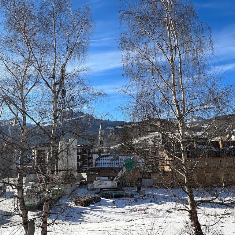Luxury Central Apartment Cortina D'Ampezzo - Appartamento Superior con 3 Camere da Letto - 54