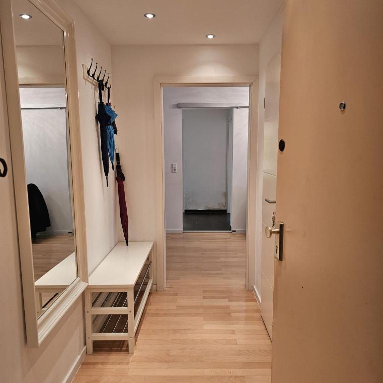 OEZ 3 Zimmer Wohnung - Two-Bedroom Apartment - 2