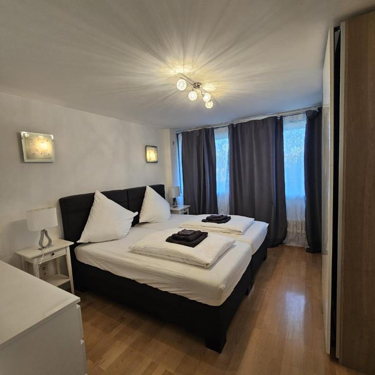 OEZ 3 Zimmer Wohnung - Two-Bedroom Apartment - 3