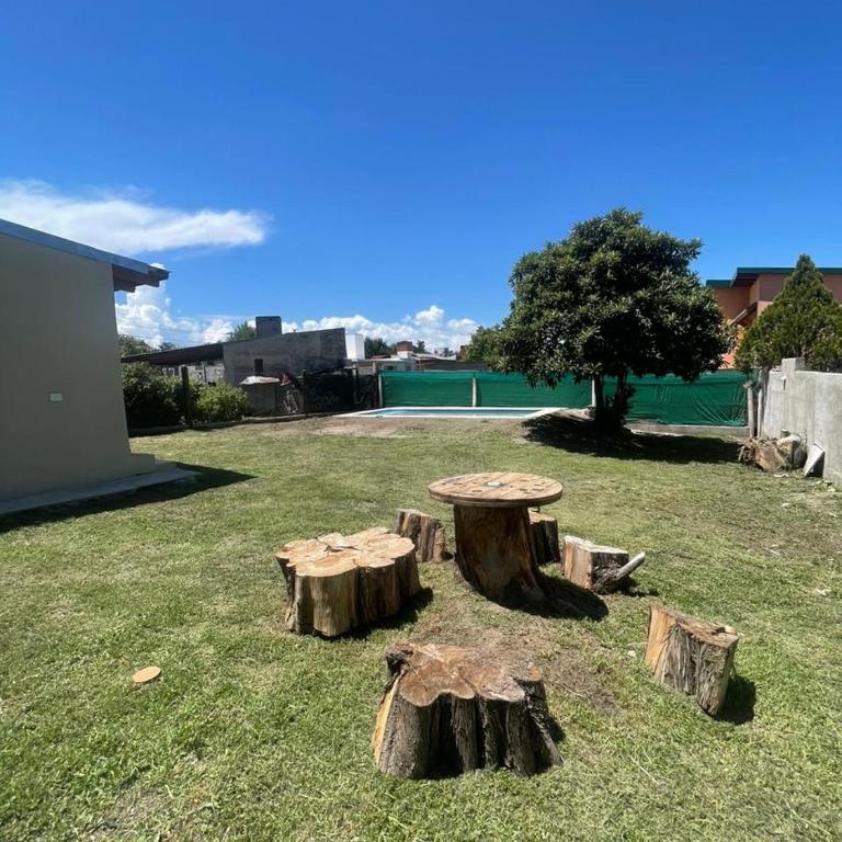 Casa con pileta a 2 cuadras del río - Casa de 2 dormitorios - 10