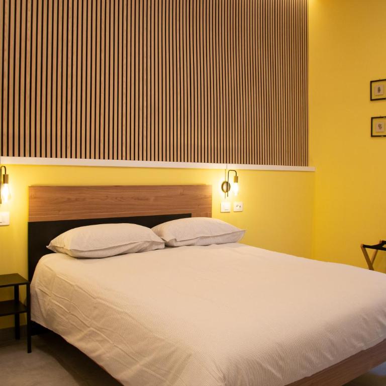 Lilium Suites - Camera King Standard - 4