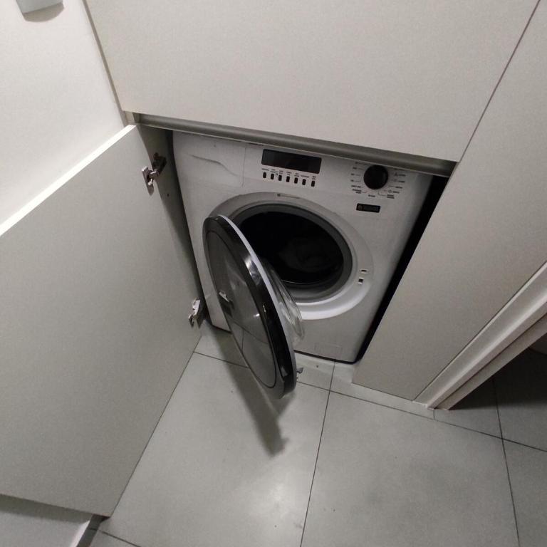 Departamento moderno amoblado en zona residencial - Apartamento de 2 dormitorios - 13