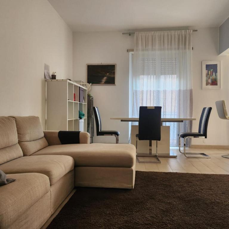 P7 Casa Roma - Appartamento con 2 Camere da Letto - 4