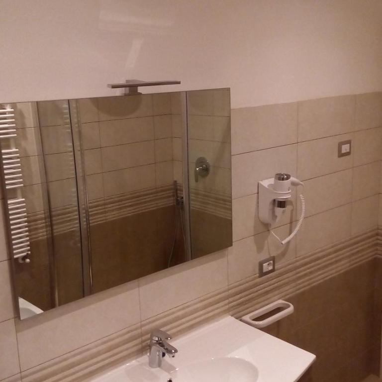 Casa Rondine - Deluxe Apartment mit Balkon und 2 Schlafzimmern - 17