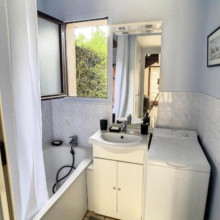Cottage in Normandy - Maison 2 Chambres - 10