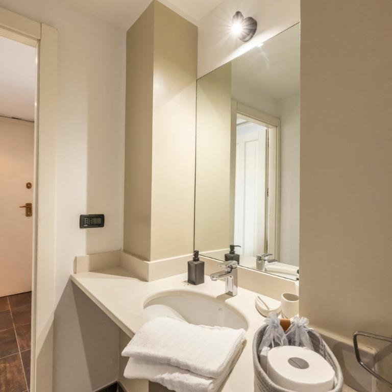 Maison IV Marzo - City Centre - One-Bedroom Apartment - 14