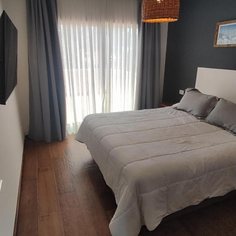 Aloha.miento - Two-Bedroom Apartment - 9