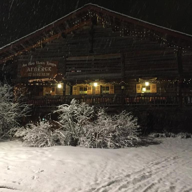 Chalet Au Bon Vieux Temps - Three-Bedroom Apartment - 6