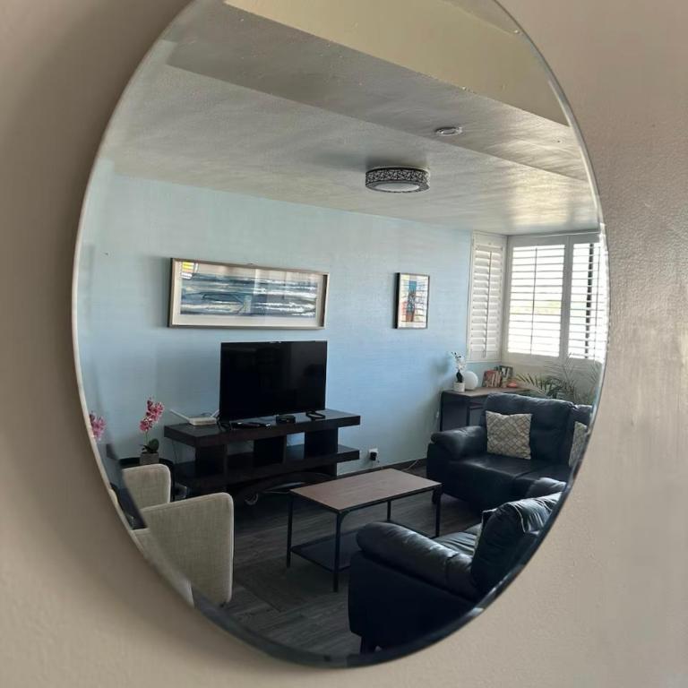 Exclusive condominium close to the border - Three-Bedroom Apartment - 3