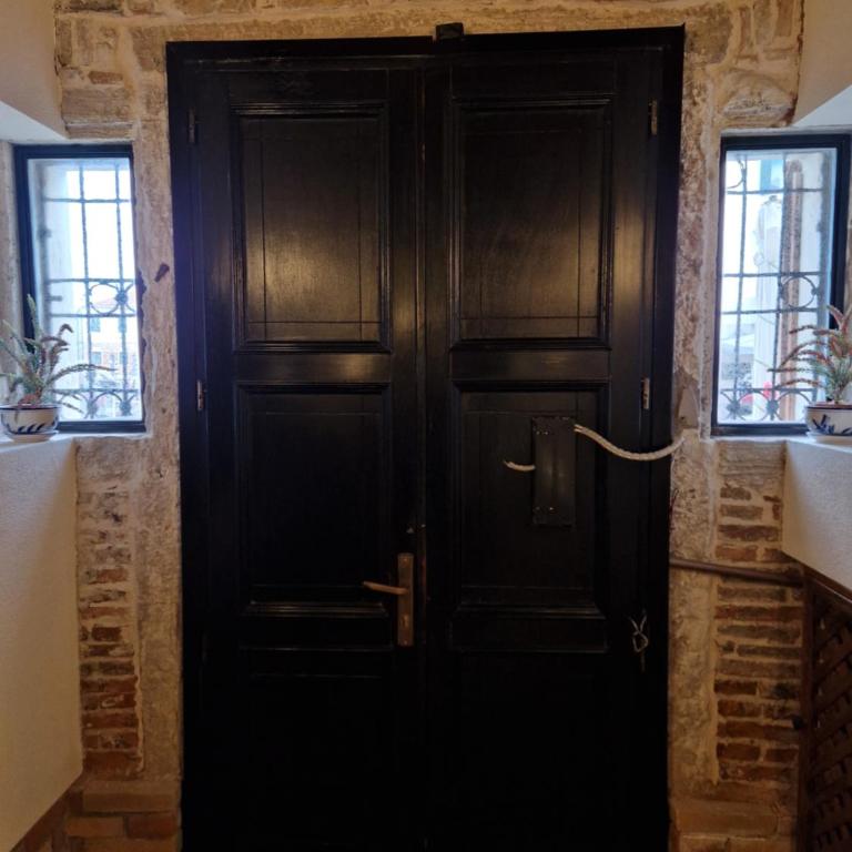 Suite Piazzetta Vigo - Appartamento Superior con Vista Città - 20
