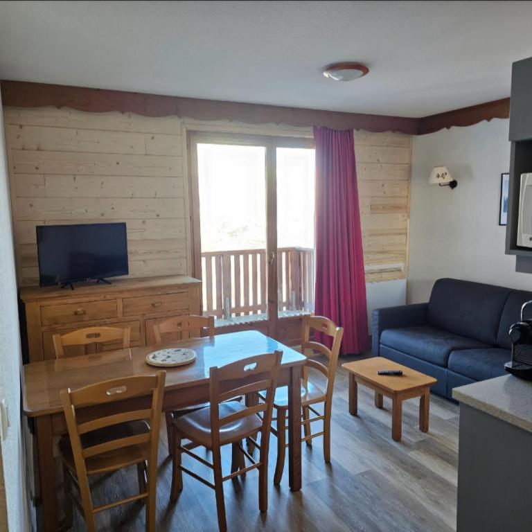 Bel appartement 4 à 6 personnes à 1800 - Apartment mit 2 Schlafzimmern - 3