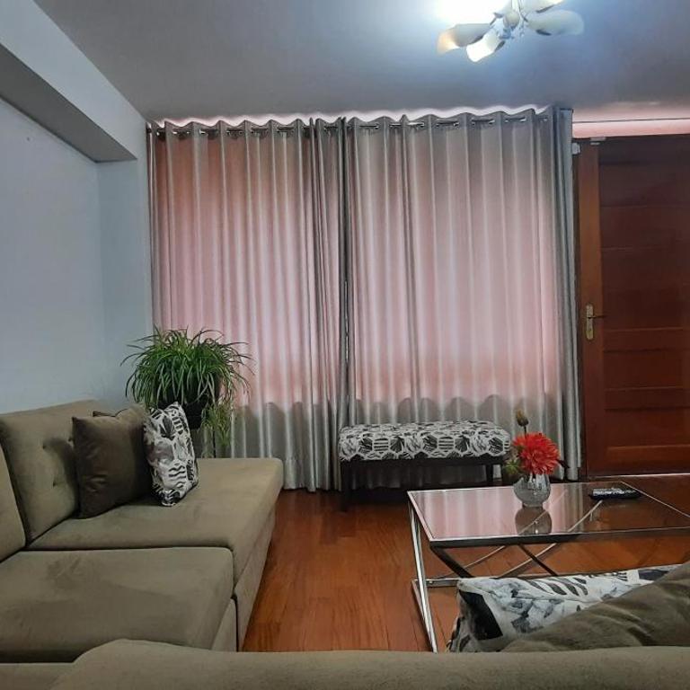 "Departamento Entero y Céntrico para Parejas o Familia corta en CUSCO", Precio especial por mes - Two-Bedroom Apartment - 12