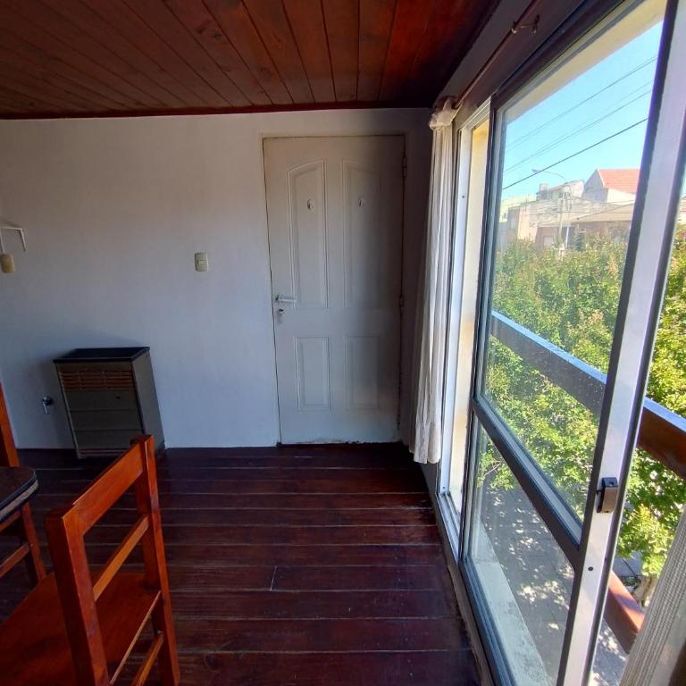 Necochea Alojamiento - One-Bedroom Apartment - 4