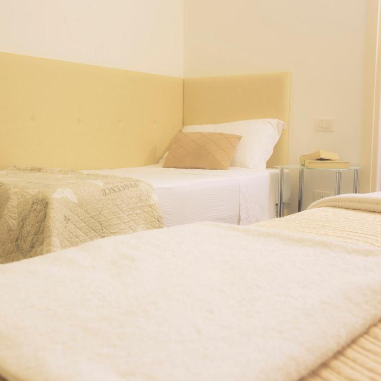 Hotel Villa Anthea - Camera Tripla - 1
