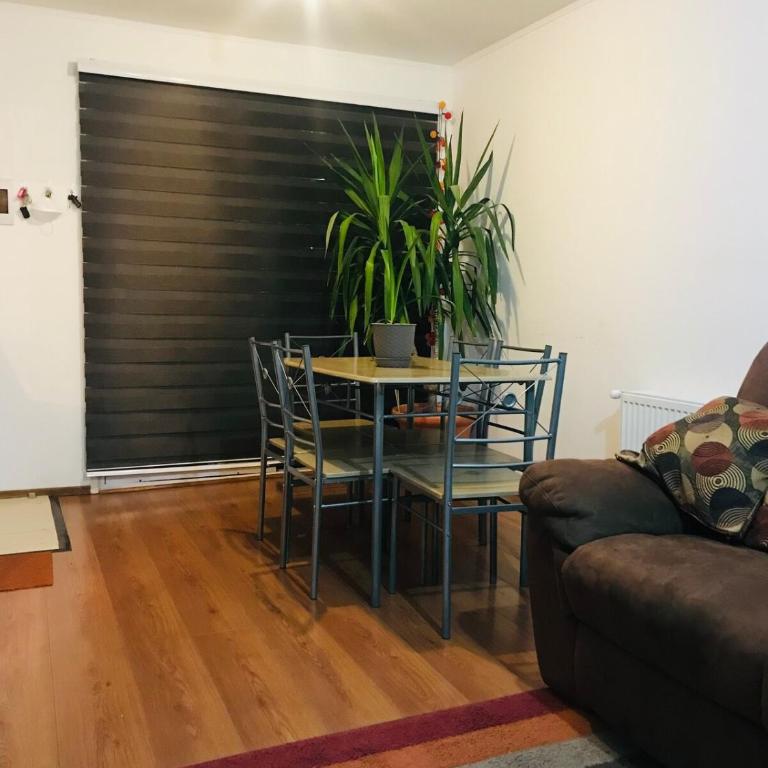 Comfortable house per day, for 4 people - Vacation Home - 6