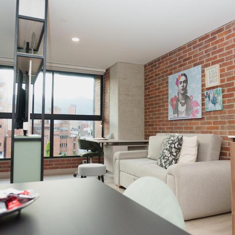 NEW in laurels with air , loft type, giant tv - Apartamento de 1 dormitorio - 17