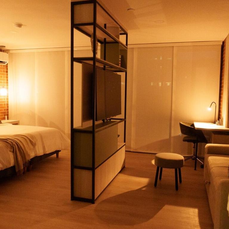 NEW in laurels with air , loft type, giant tv - Apartamento de 1 dormitorio - 20