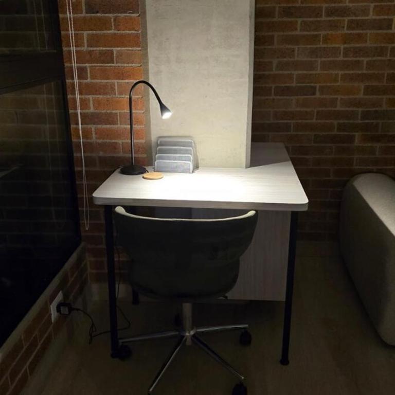 NEW in laurels with air , loft type, giant tv - Apartamento de 1 dormitorio - 33