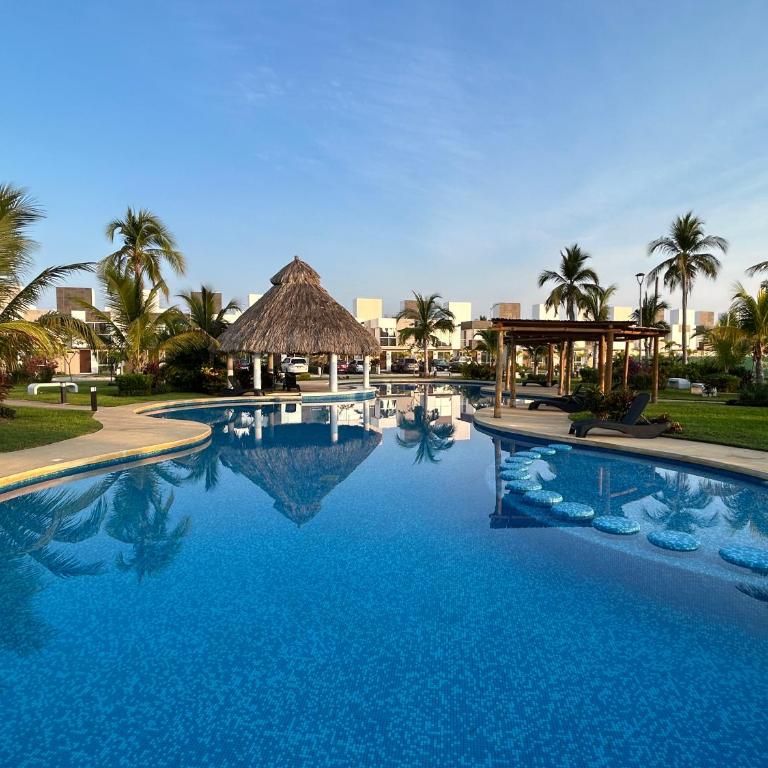 New Modern Acapulco Diamante House Getaway with Pool View and Beach Club - Casa de 3 dormitorios - 1