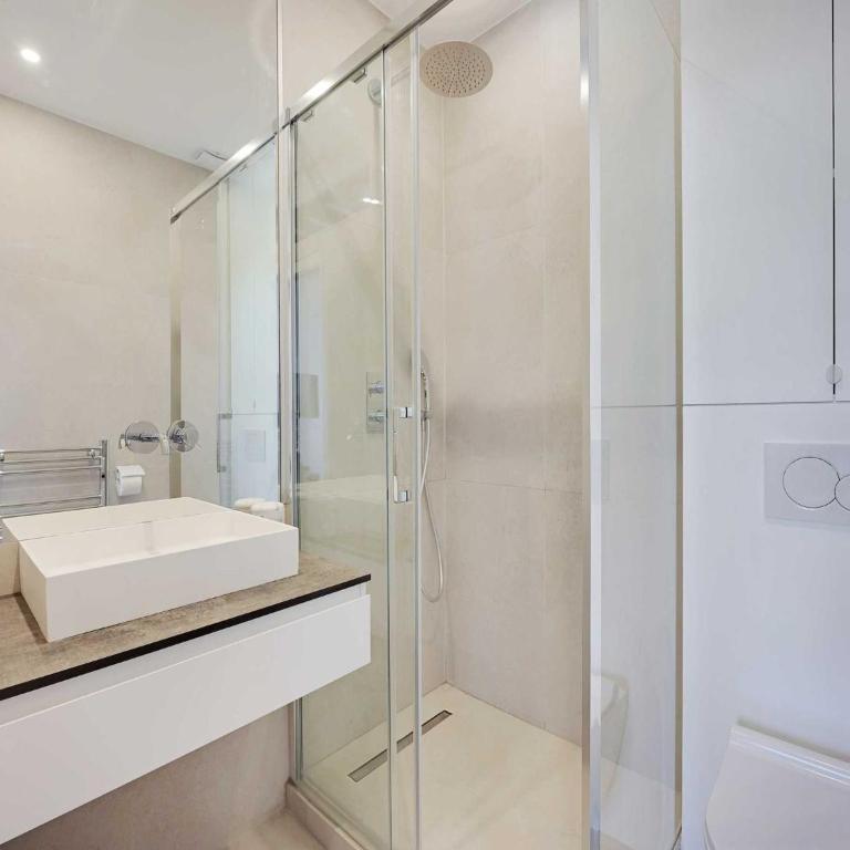 Modern getaway for two - Marais Place Vosges - Maison de Vacances - 6