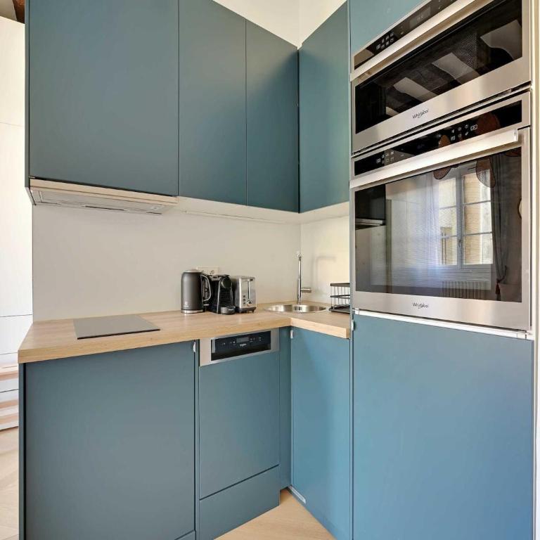 Modern getaway for two - Marais Place Vosges - Maison de Vacances - 12