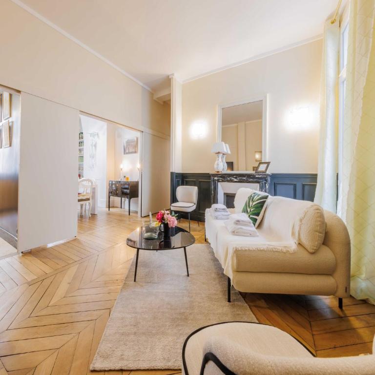 Superb central 2BDR 4P apartment - Palais Royal - Two-Bedroom Apartment - 9