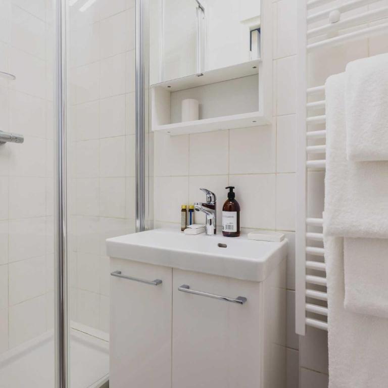 Chic appt for 2P - Oberkampf Père Lachaise - Appartement - 6